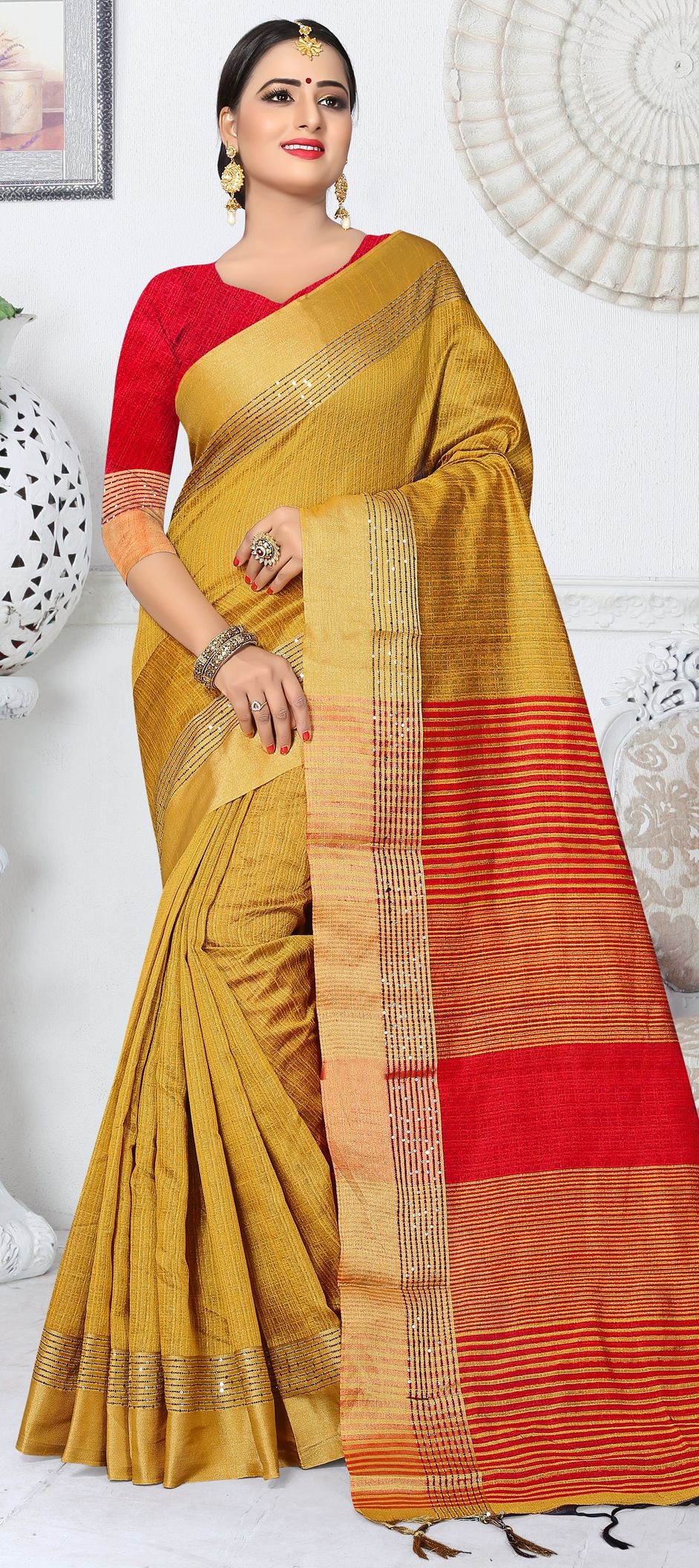 1507423 Traditional Gold color Kanjeevaram Silk fabric Sarees