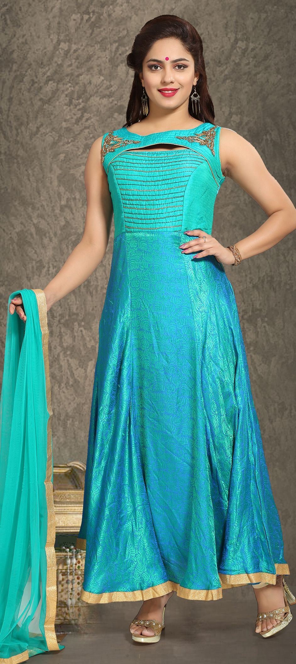 banarasi gown