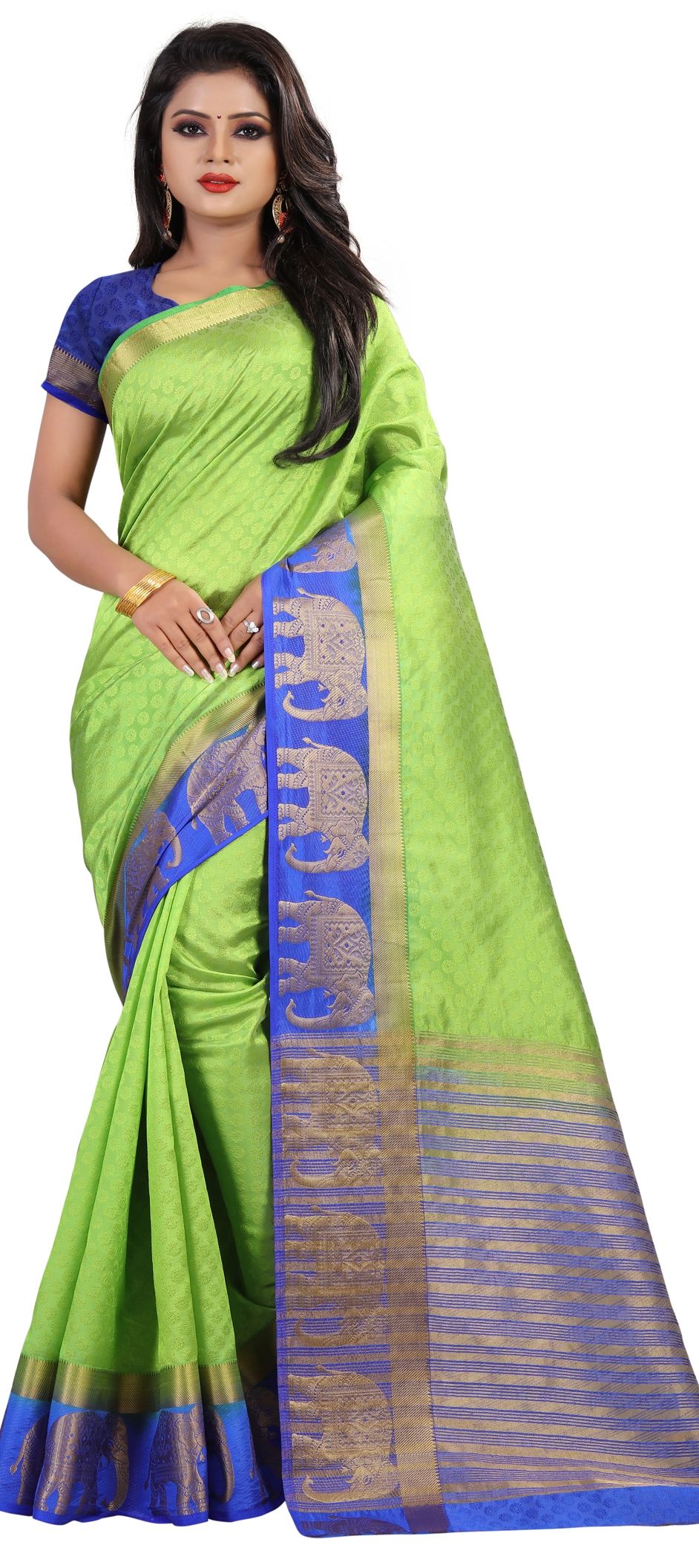 1509008 Traditional Green Color Kanjeevaram Silk Fabric Sarees