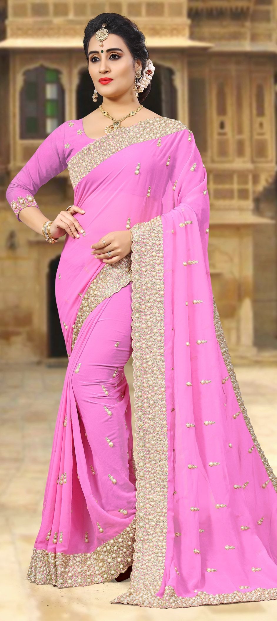 Kiara Advani in beautiful pink saree with heavy jhumkas and tousled  hairstyle is a summer dream - India Today