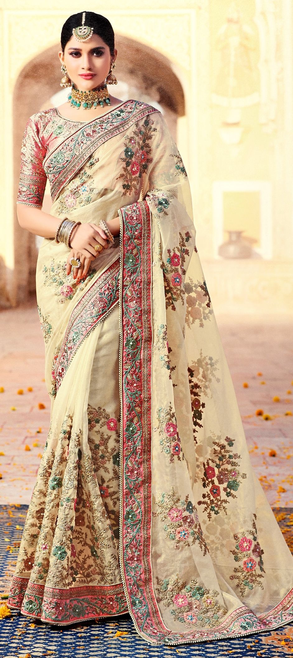 Achieve that Perfect Bridal Saree Look with These Styling Tips