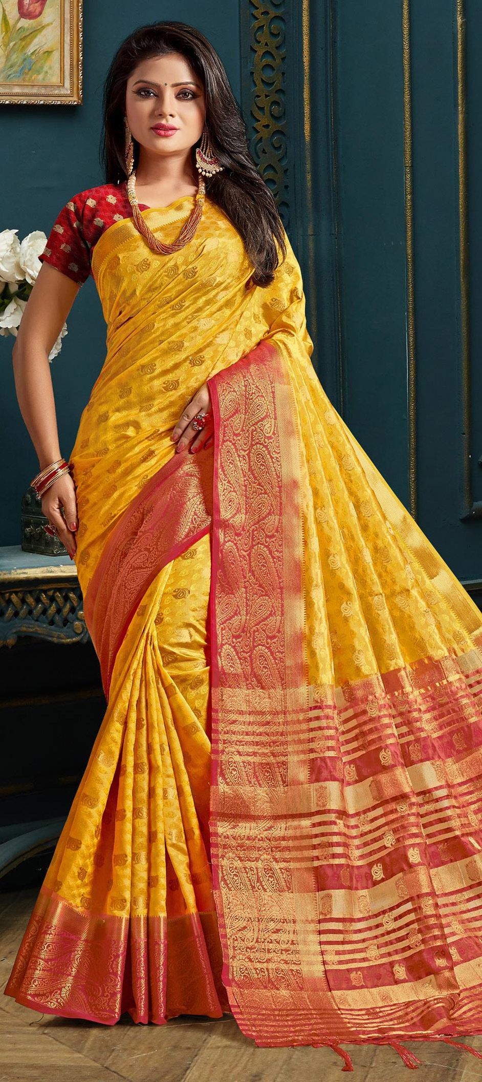 Traditional Yellow Color Kanjeevaram Silk Silk Fabric Saree