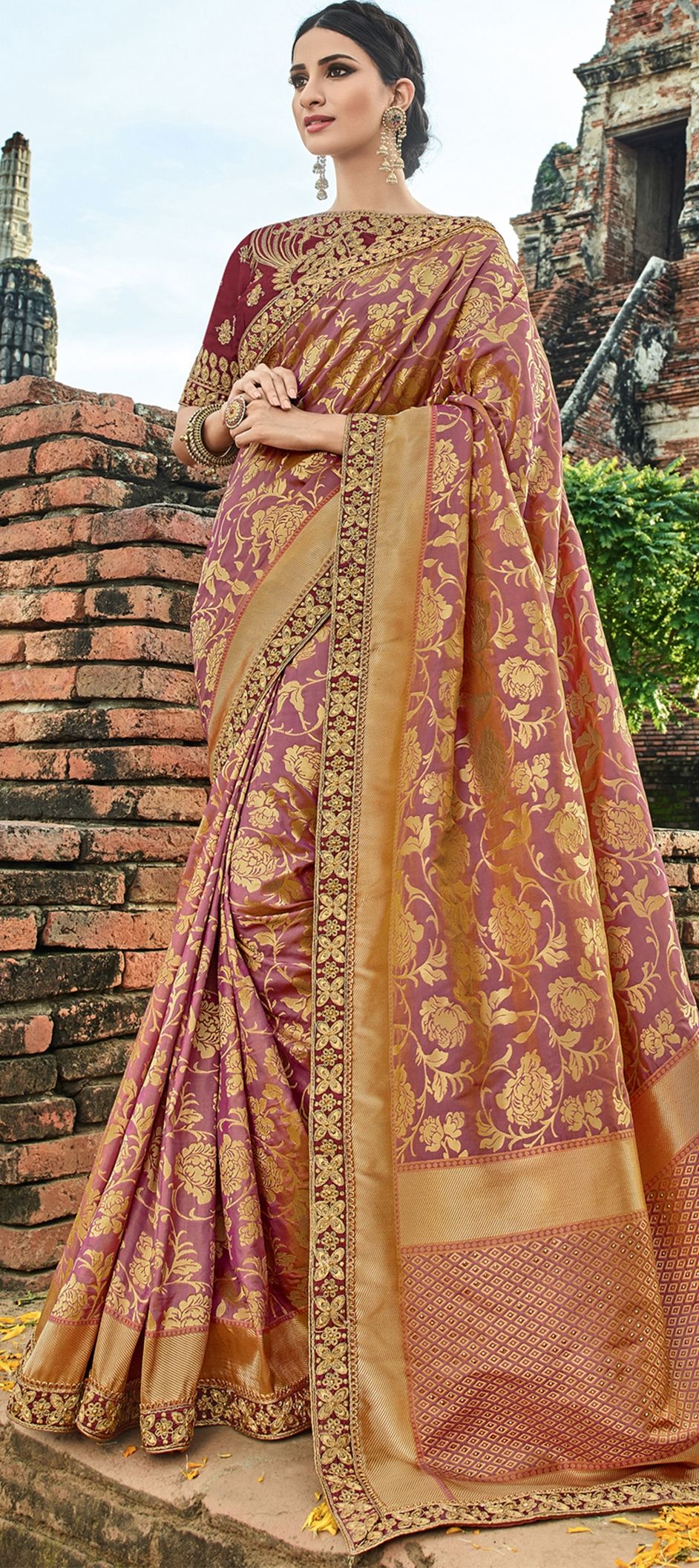 Traditional Purple and Violet color Banarasi Silk, Silk fabric Saree ...