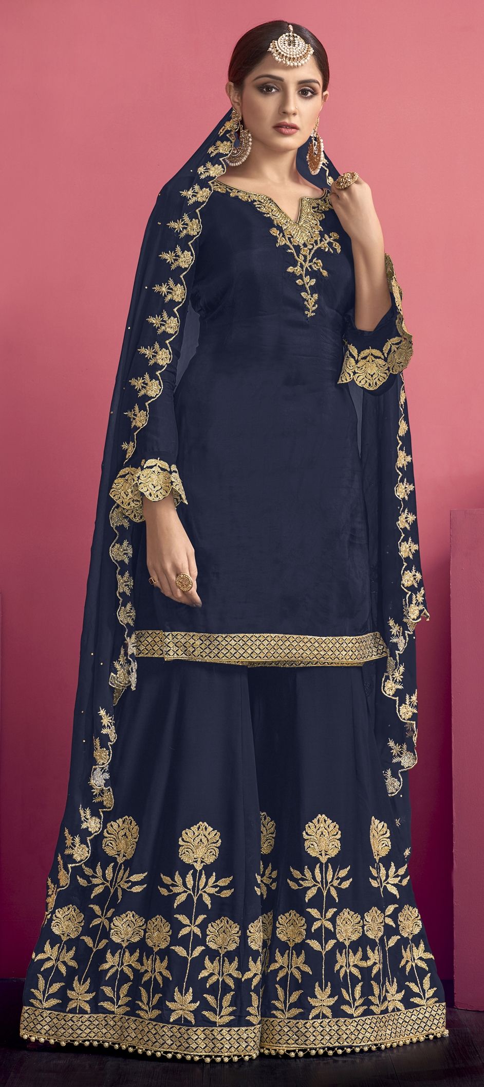 1540900 Party Wear Blue color fabric Salwar Kameez
