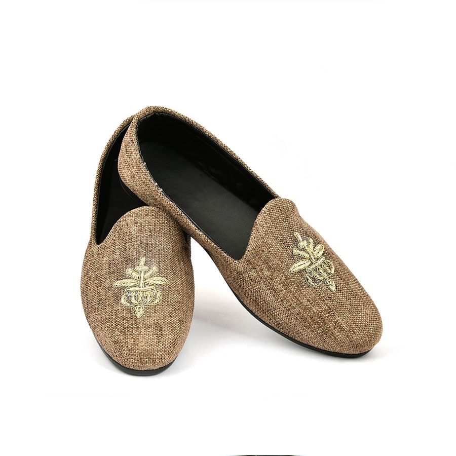 Buy Indian Mojari Shoes & Juti online for Men and Women