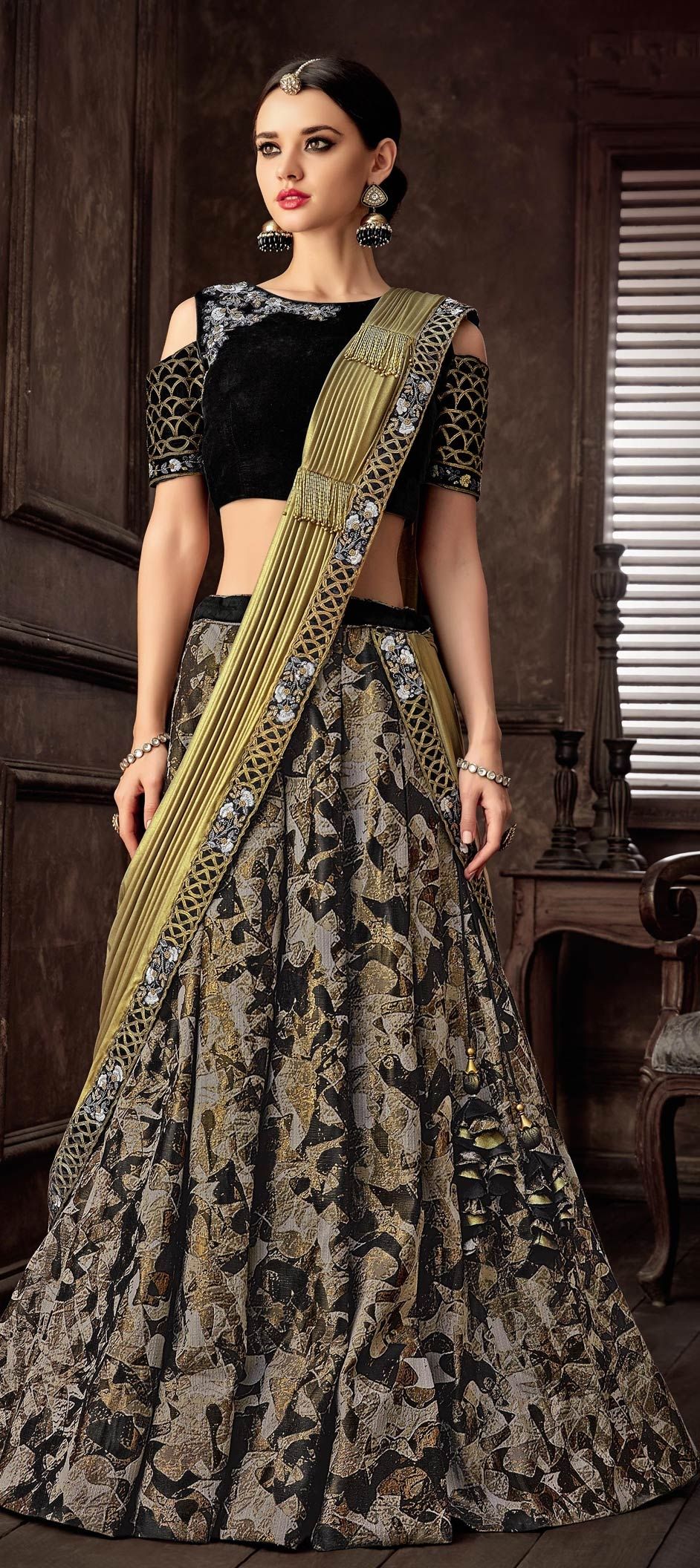 Buy Pink Banarasi Silk Lehenga Style Saree | Lehenga style Sarees