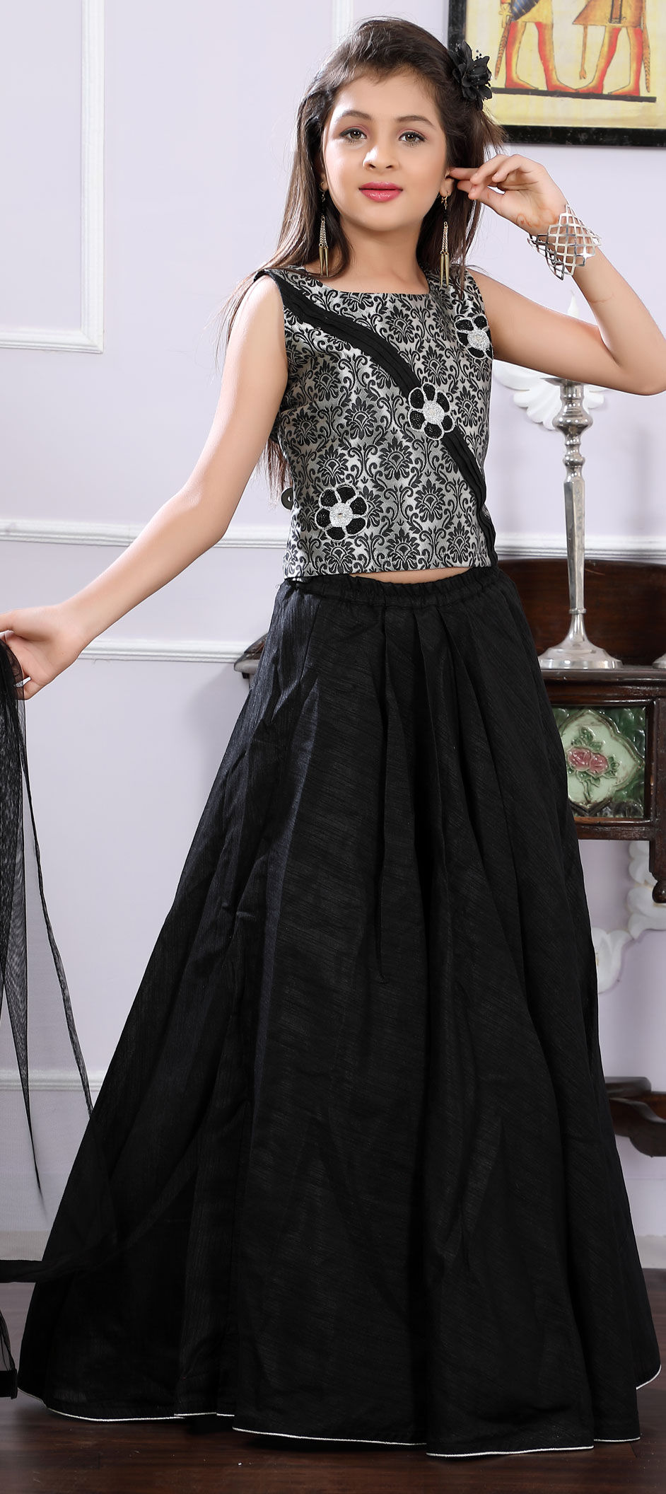 Festive Wear Indian Designer Party Wear Kids Lehenga Choli at Rs 2499/piece  in Surat