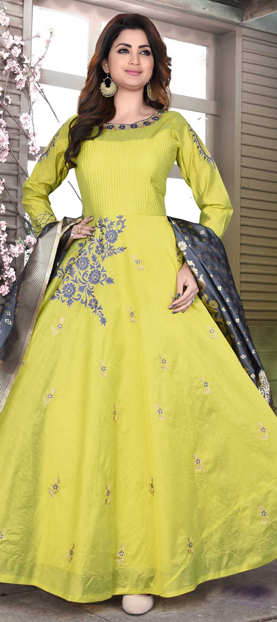 Casual, Party Wear Yellow color Silk cotton fabric Salwar Kameez : 1577215