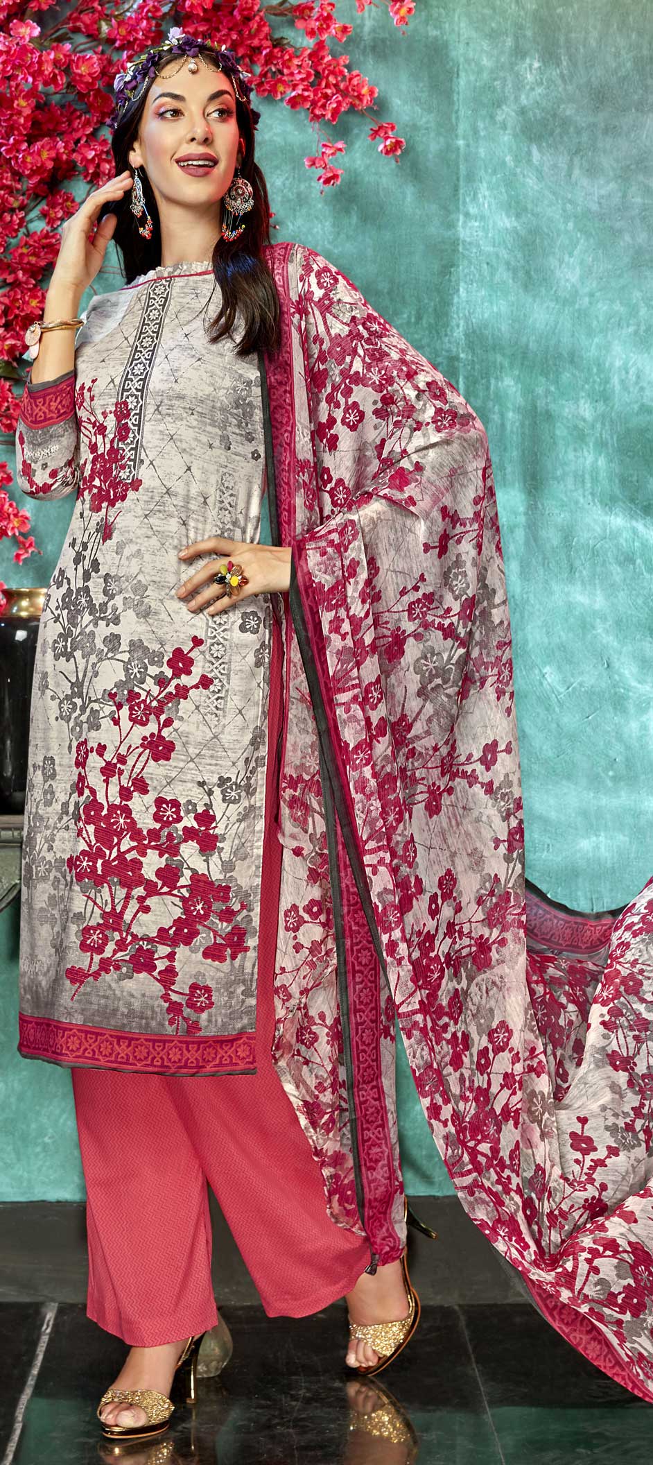 Casual, Party Wear Black and Grey color Crepe Silk fabric Salwar Kameez