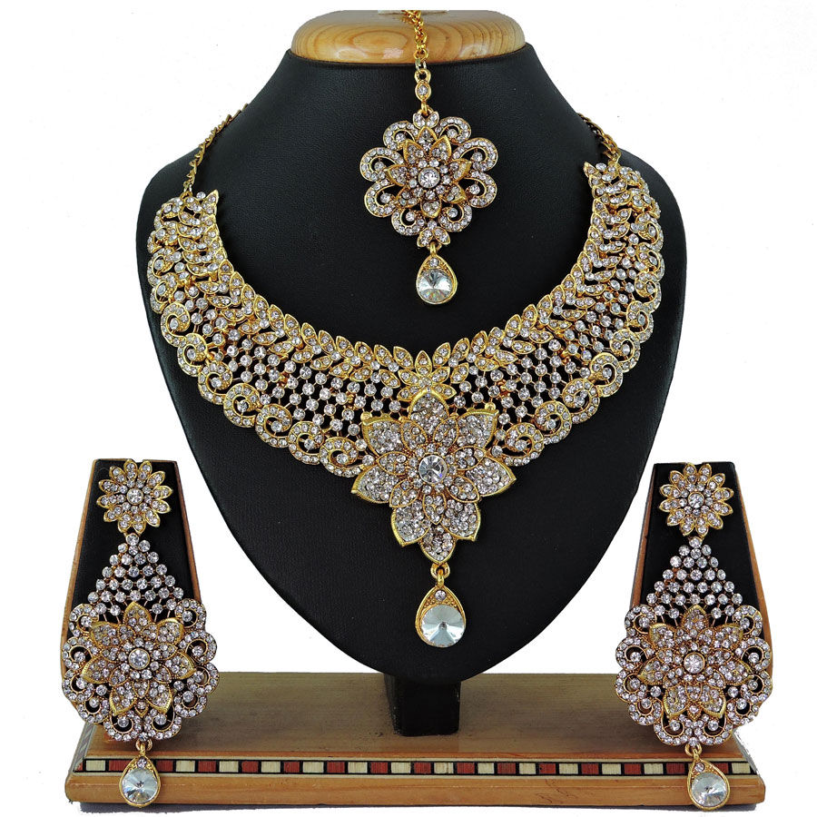 Salamanca Necklace in White