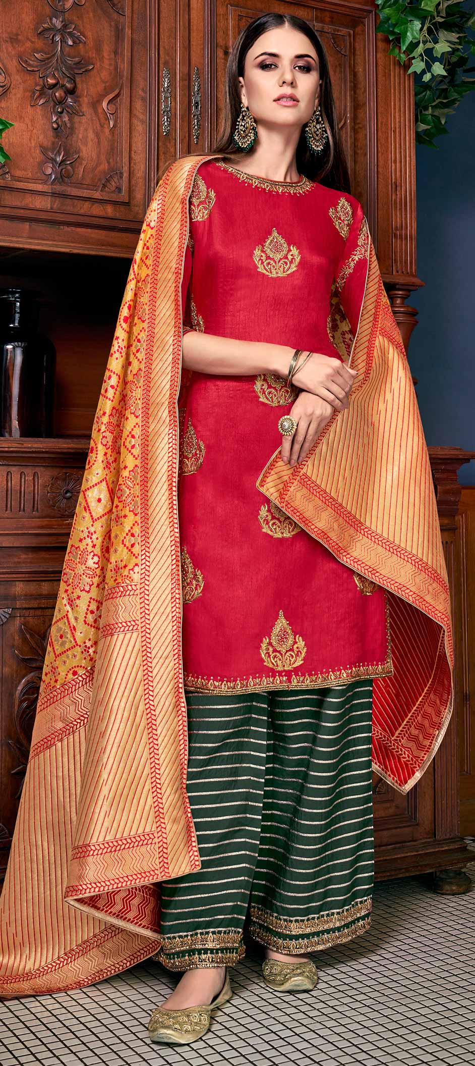 Chic Maroon Glory Silk Designer Party Wear Readymade Salwar Suit With Maroon Santool