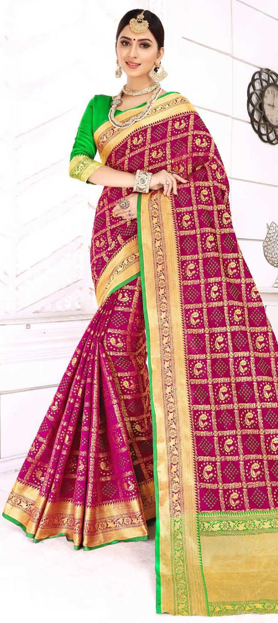 Majantha Traditional Pink and Majenta color Patola Silk, Silk fabric Saree : 1615468
