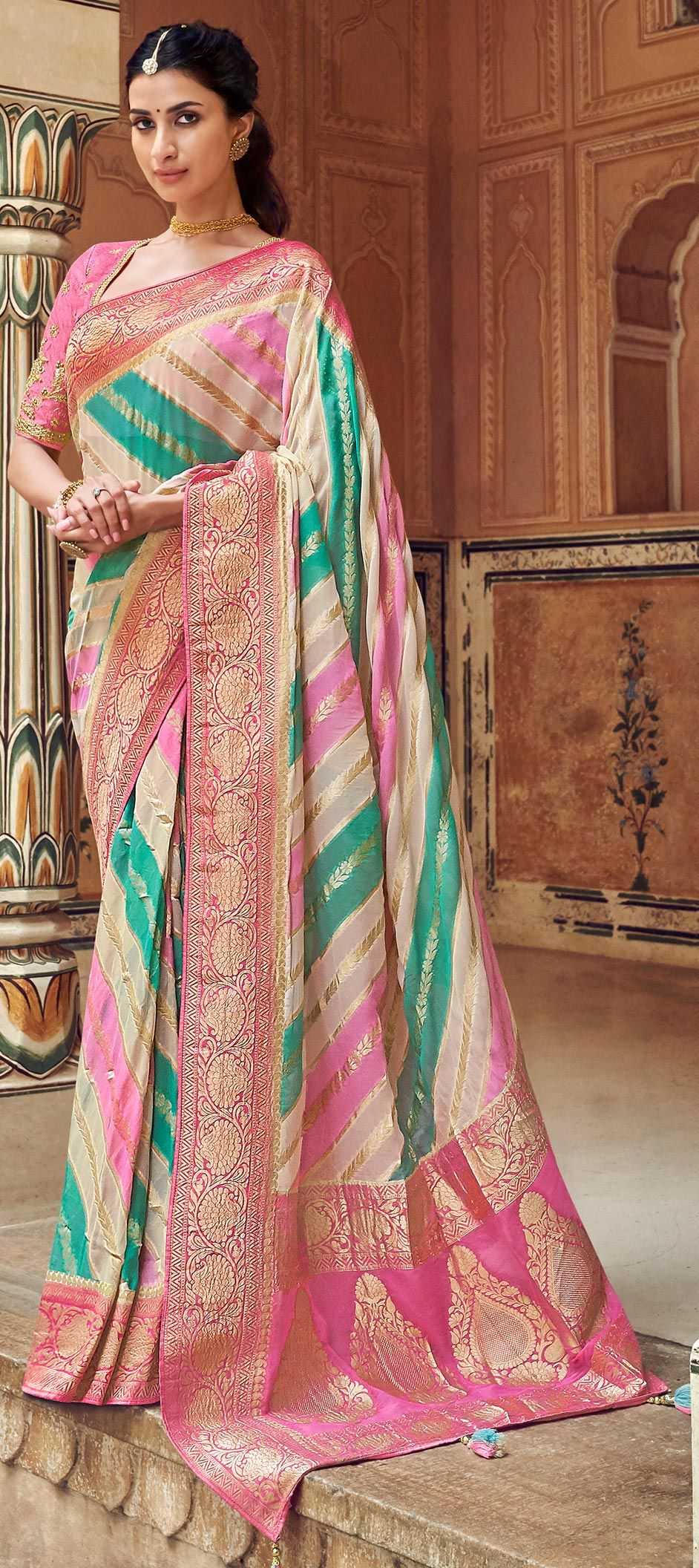 31 Types of Sarees in India [Regional and Traditional] – Pratibha Sarees