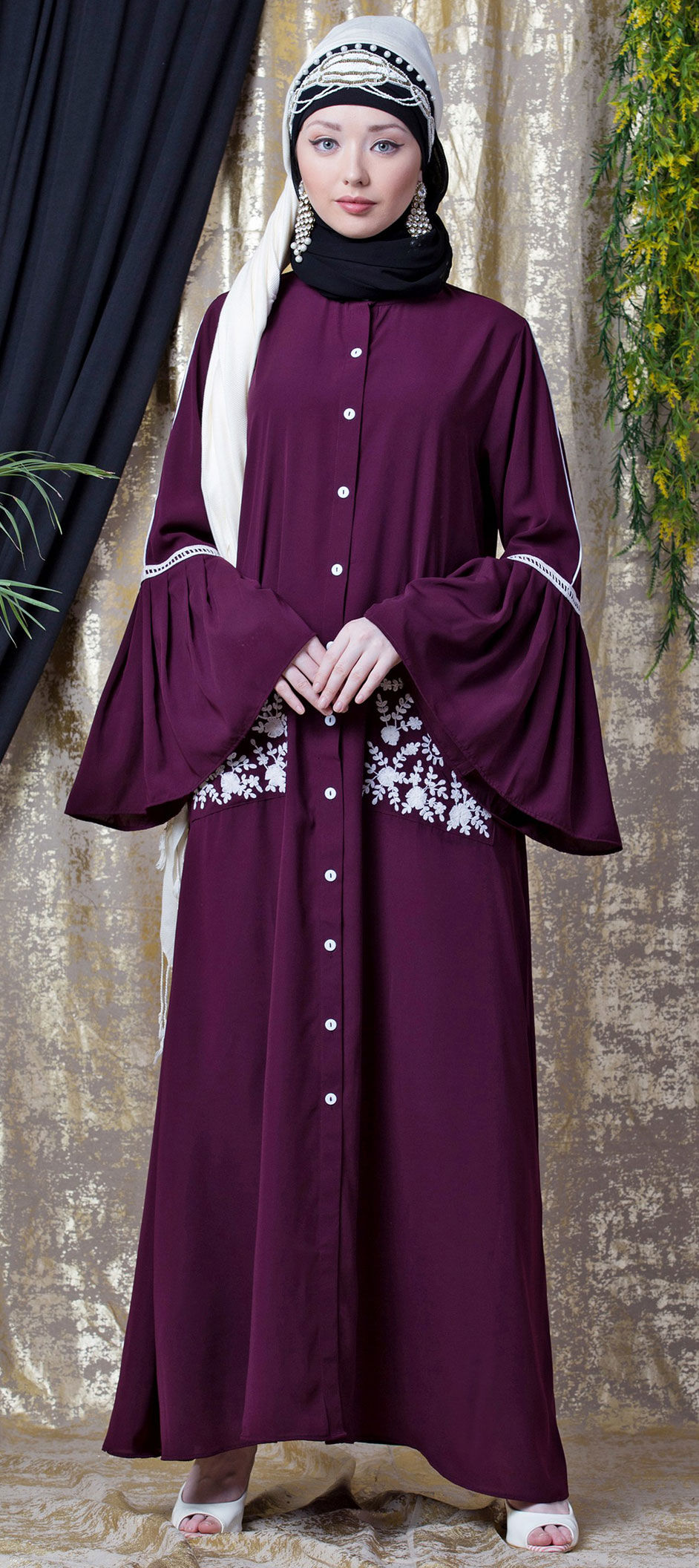Purple and Violet color Crepe Silk, Polyester Silk fabric Abaya : 1641921