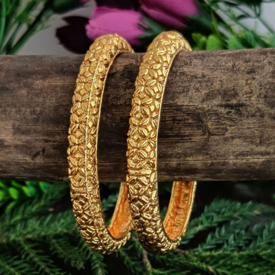 Gold color Brass metal Bangles : 1673911