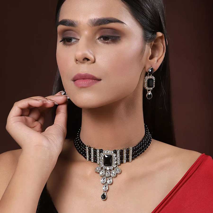 Black and Grey color Metal Alloy metal Necklace 1815330