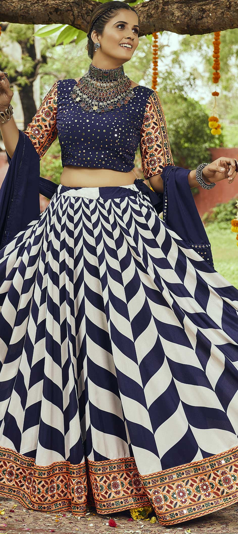 Blue and white arresting look | Half saree designs, Indian dresses, Half  saree lehenga