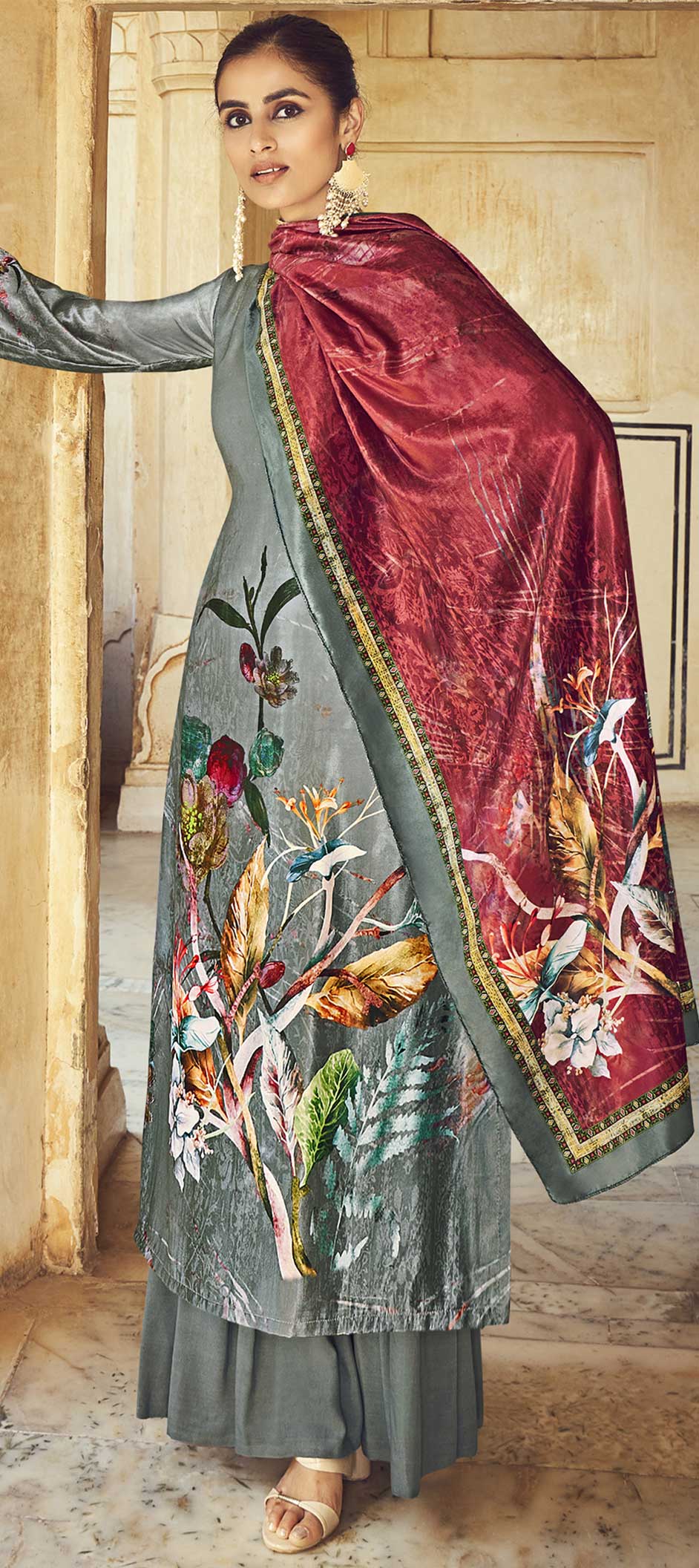 Casual, Party Wear Black and Grey color Velvet fabric Salwar Kameez