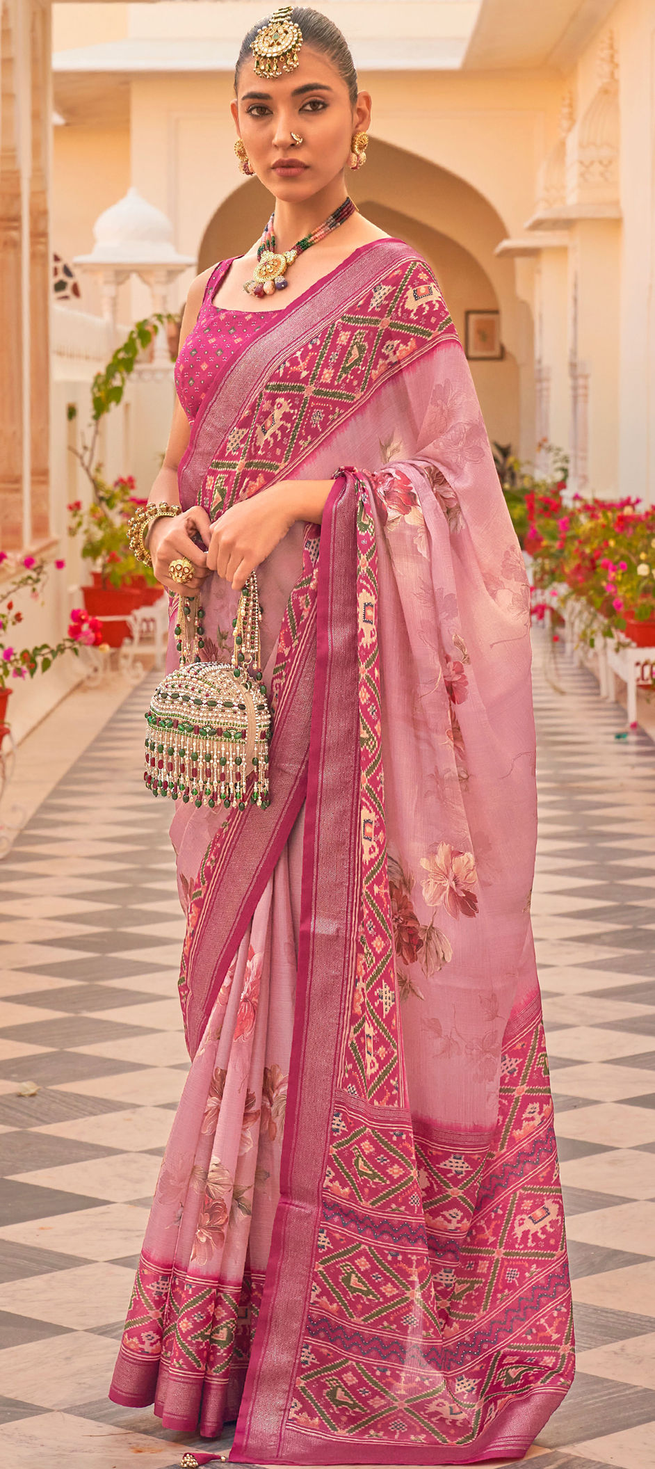 Buy Rose Pink Chiffon Saree online-Karagiri