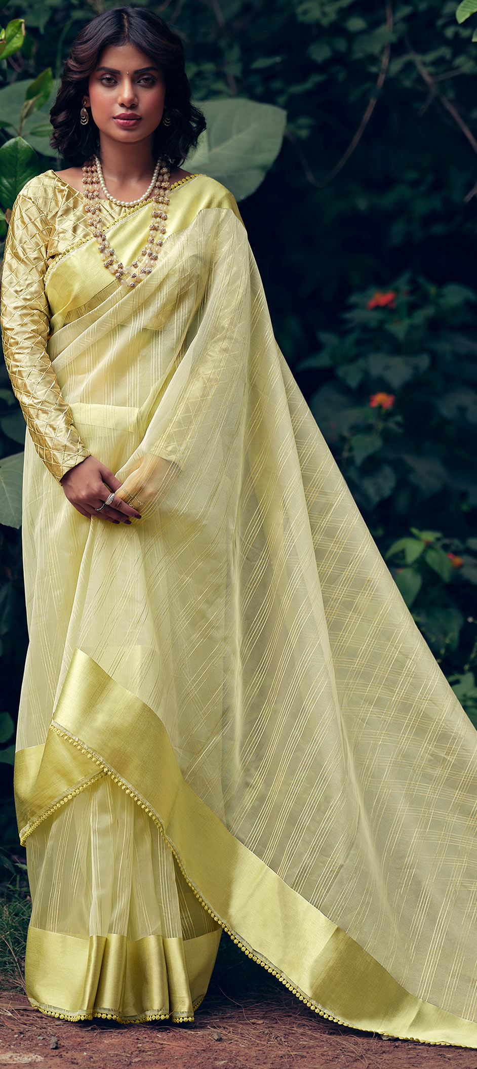 gold zari woven handcrafted Kanjivaram Silk Saree – Karagiri