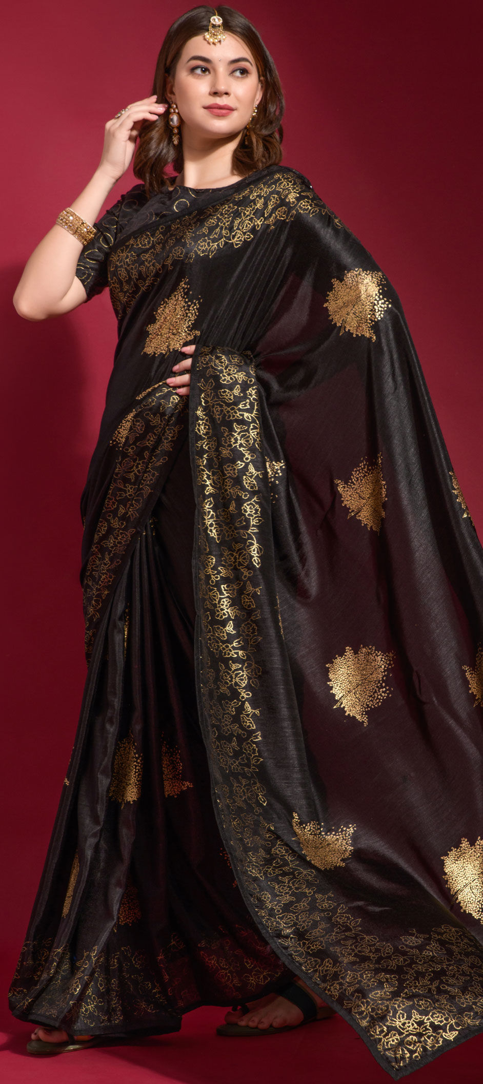 Party Wear Black and Grey color Georgette fabric Saree : 1879533