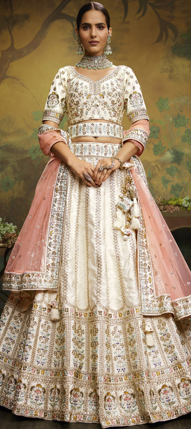 Enchanting Off-White Viscose Silk Traditional Bridal Lehenga Choli
