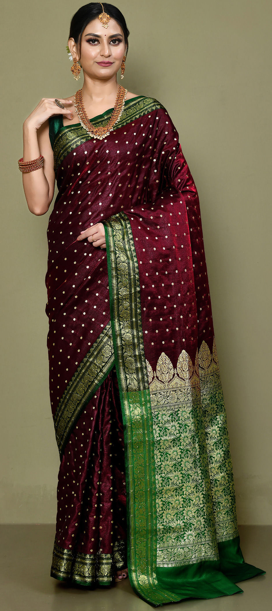 Sea Green Combination Of Bright Maroon & Light Maroon Tusaar Silk Saree  With Thread Tassels.