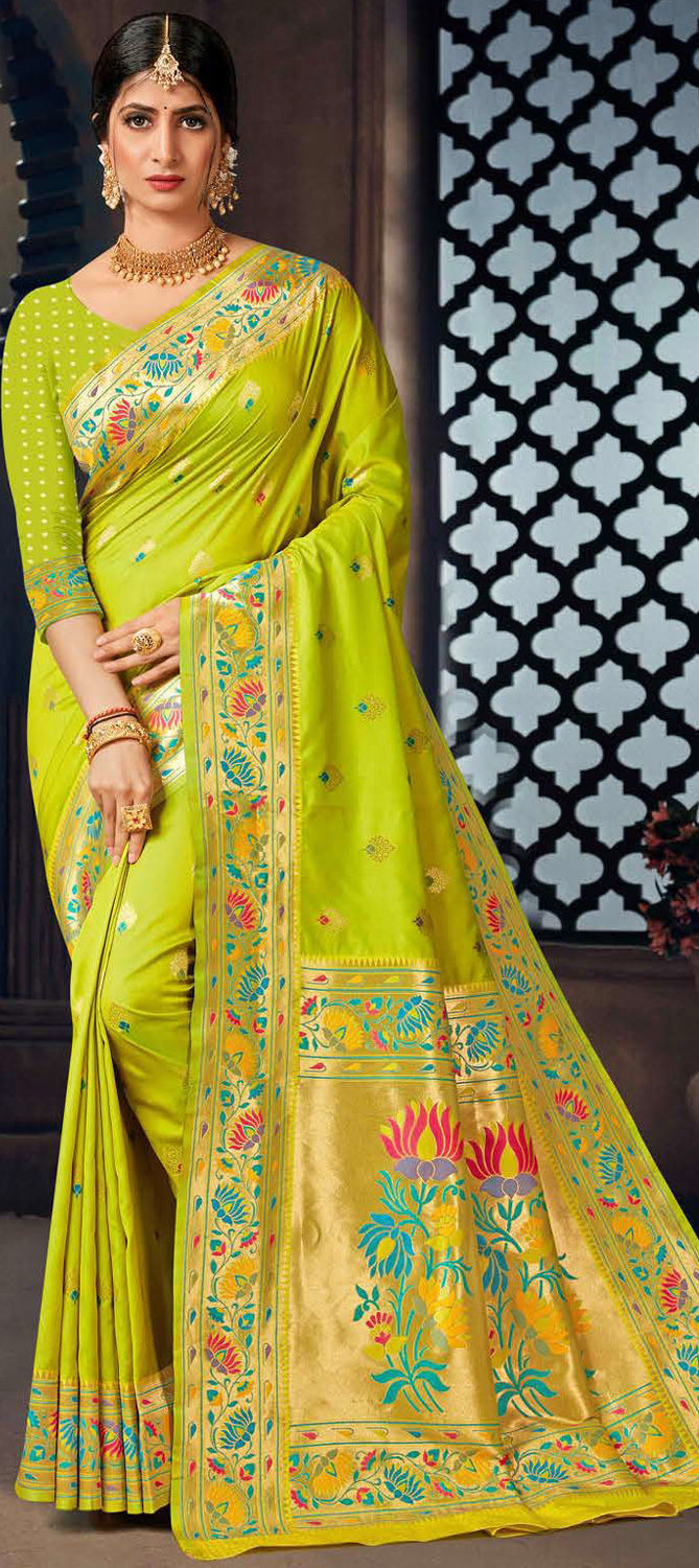 Buy BT FASHION Woven Kanjivaram Jacquard, Pure Silk Yellow Sarees Online @  Best Price In India | Flipkart.com