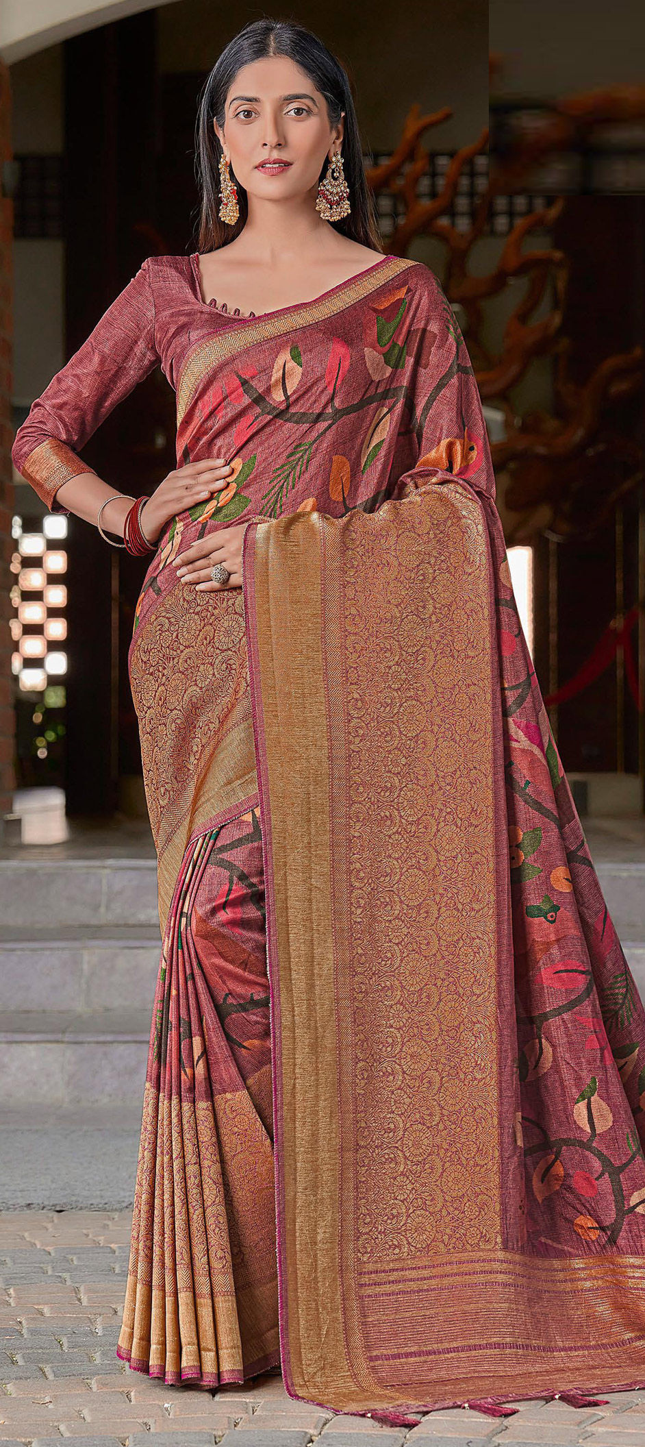 Twirling Multicolor Kanjivaram Silk Saree With Mellifluous B