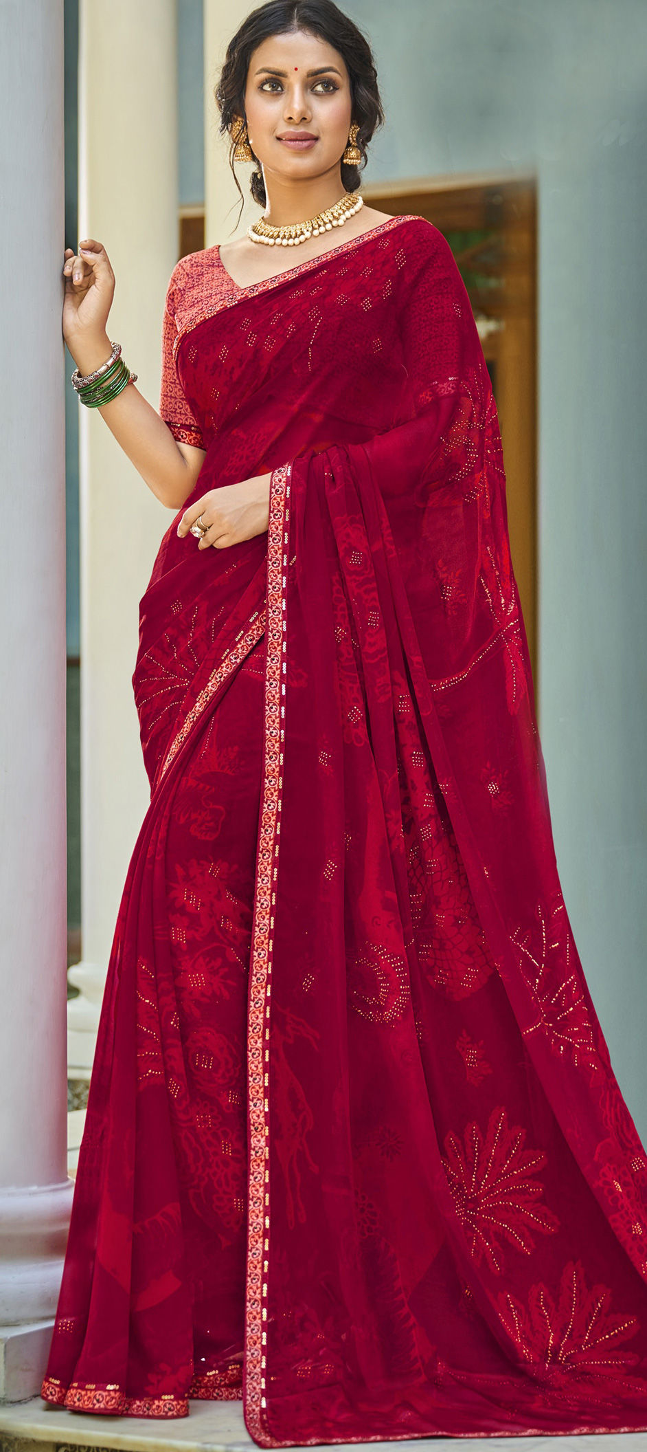 Maroon Saree - Buy Stylish Maroon Saree Online in India | Karagiri