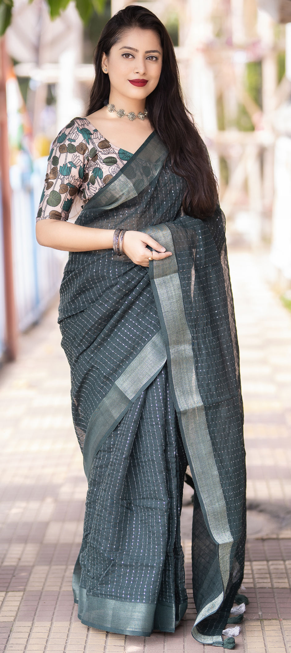 Linen Saree - Ash Grey x Black main image 1