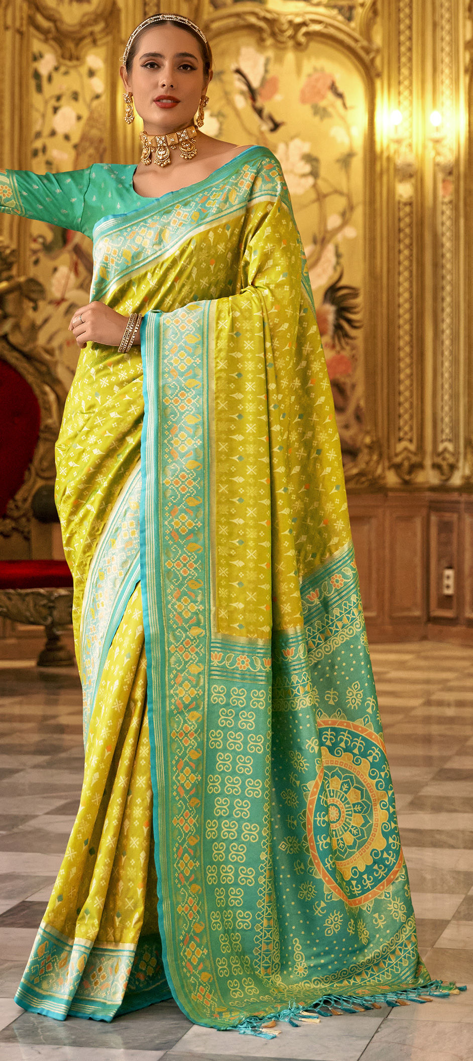 Party Wear Traditional Green color Banarasi Silk fabric Saree 1945587