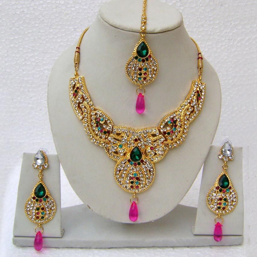 301574: Gold Rodium Polish Necklace set with Earring, Mang Tikka in ...