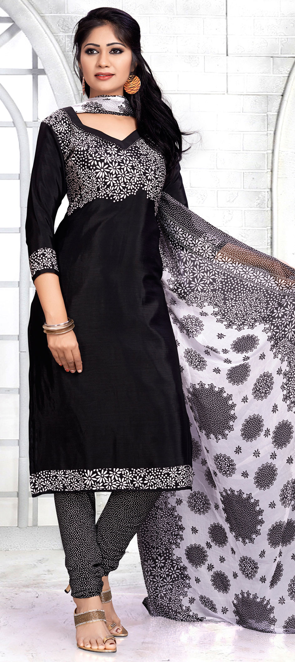 493922: Black and Grey color family unstitched Printed Salwar Kameez