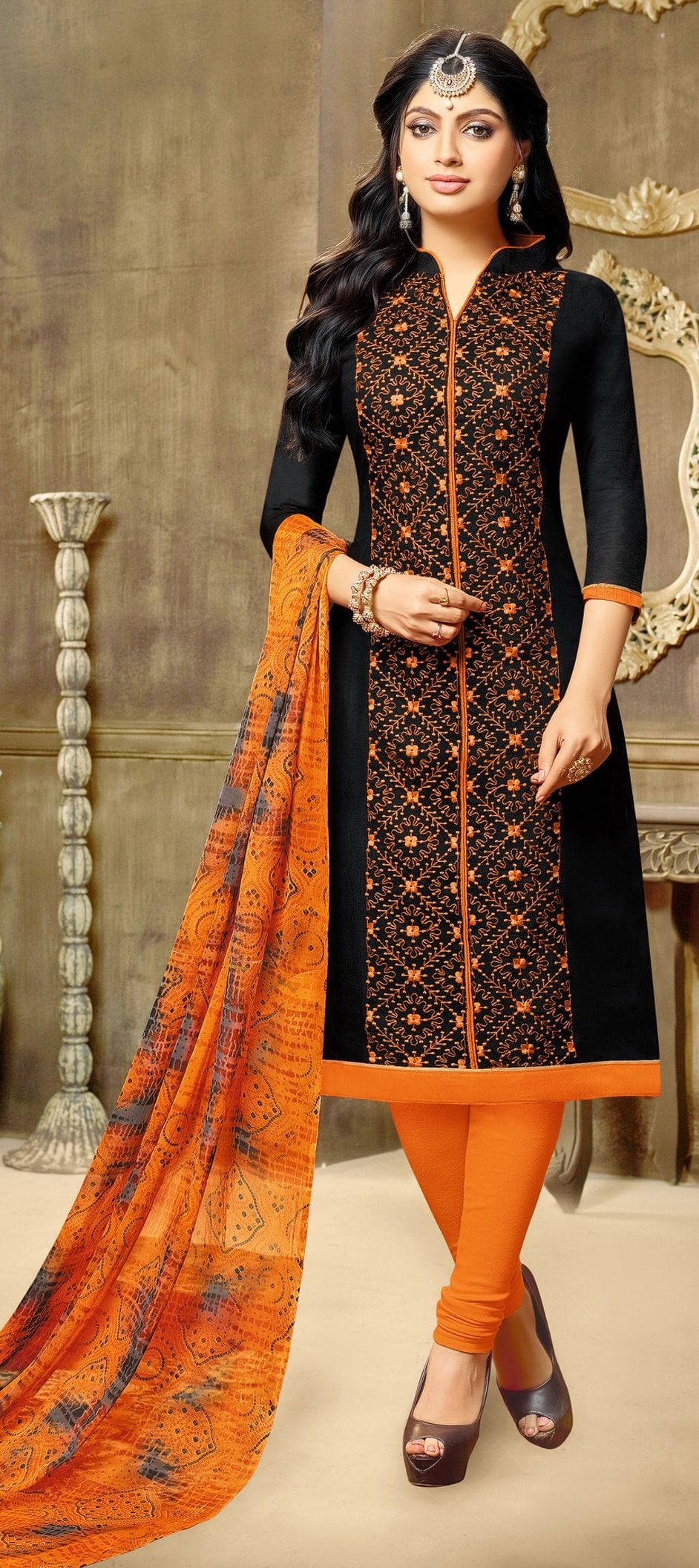 Casual Black and Grey color Cotton fabric Salwar Kameez 906590