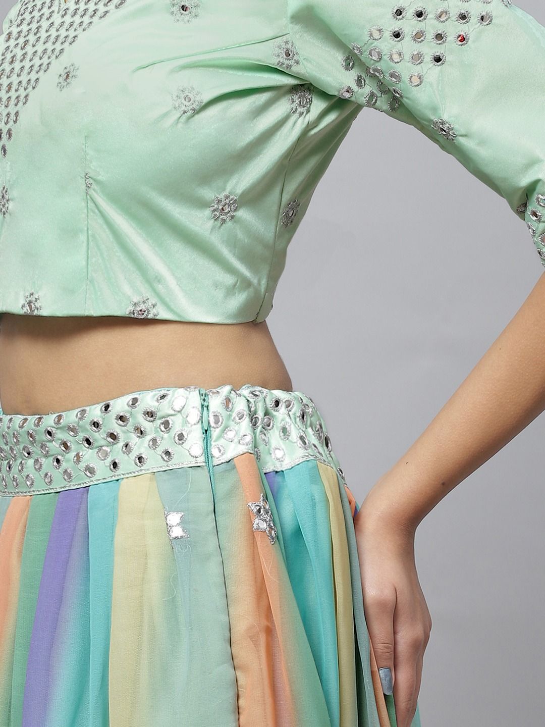 5 Sassy & Trendy Lehenga Blouse Designs By Keerthy Suresh