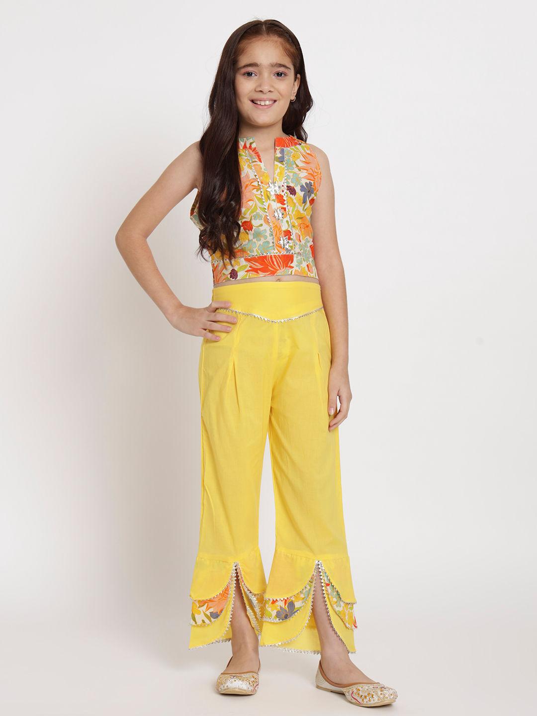 Buy Online Gold Floral Embroidered Silk Palazzo Pants at Best Prices from  Kashmir Box – KashmirBox.com