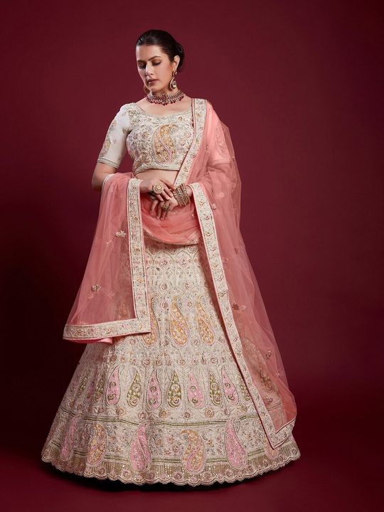 White Peach Shaded Lehenga Set - LABEL PRIYANKA KAR - 4042034