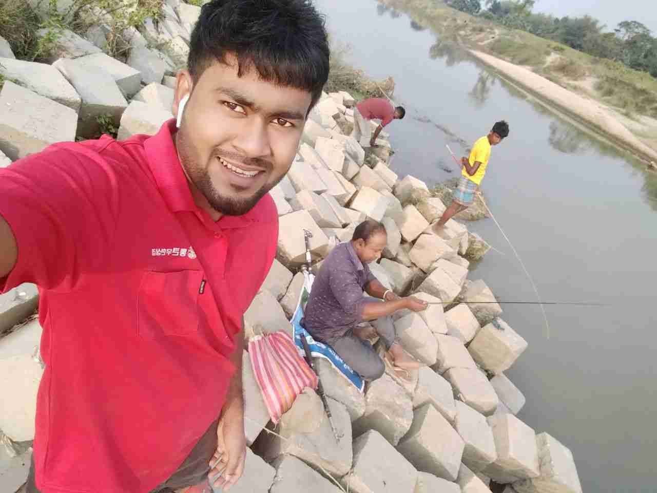 Maruf Hossain's Lens avatar