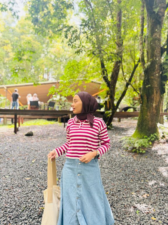 Cynthia (orb_chrome_810.lens) Lens social identity (.lens handle) PFP