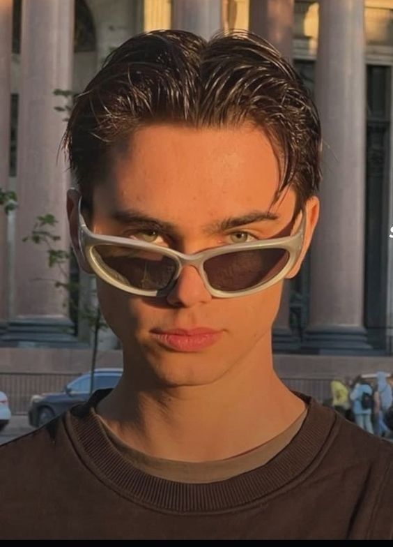 damon's Lens avatar