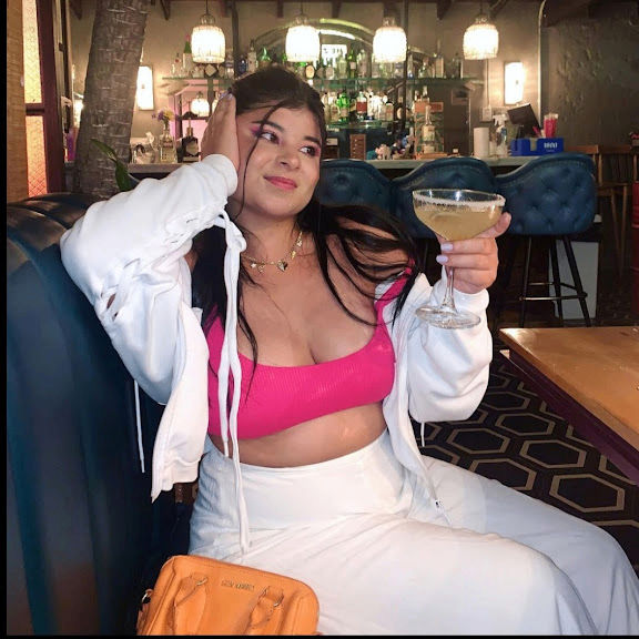 Marie Claire Mark (markmarieclaire.lens) Lens social identity (.lens handle) PFP