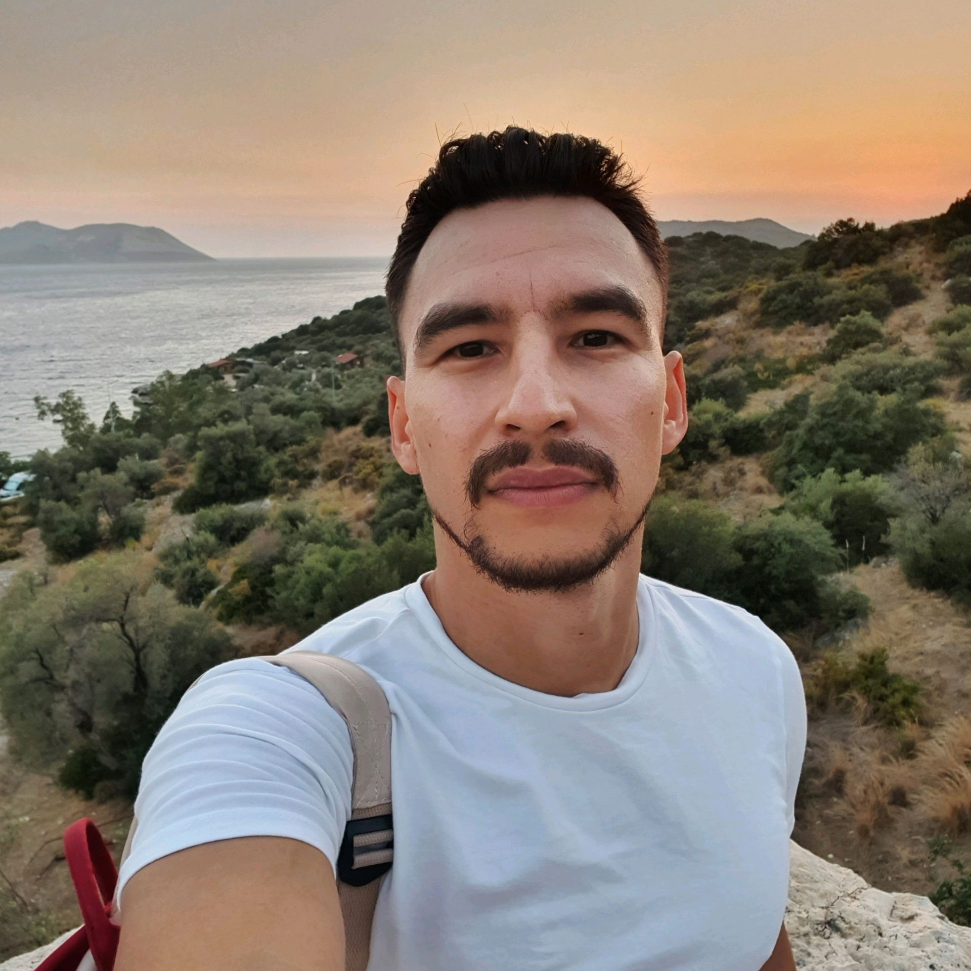 Sinaver's Lens avatar