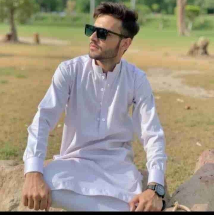 M.Husnain's Lens avatar