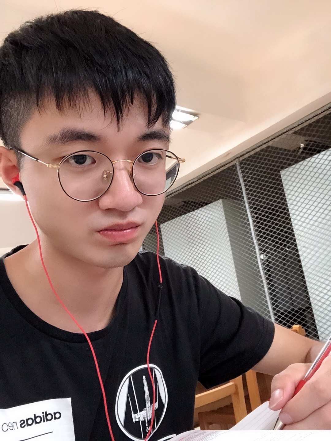 shuaizhi's Lens avatar
