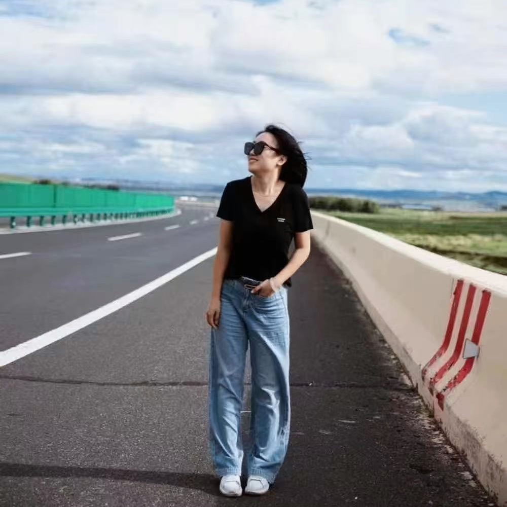 菲菲 (jfihcn.lens) Lens social identity (.lens handle) PFP