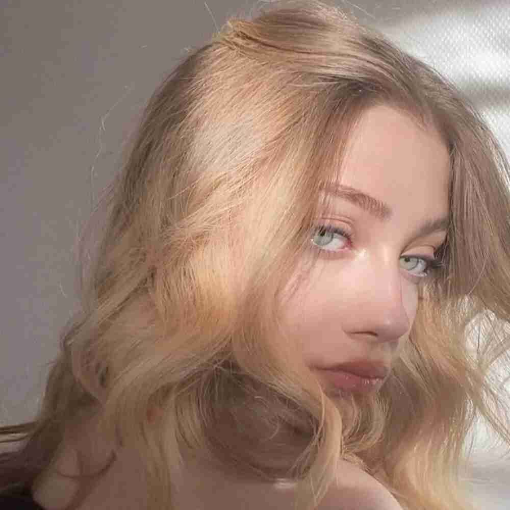 Violetqw's Lens avatar