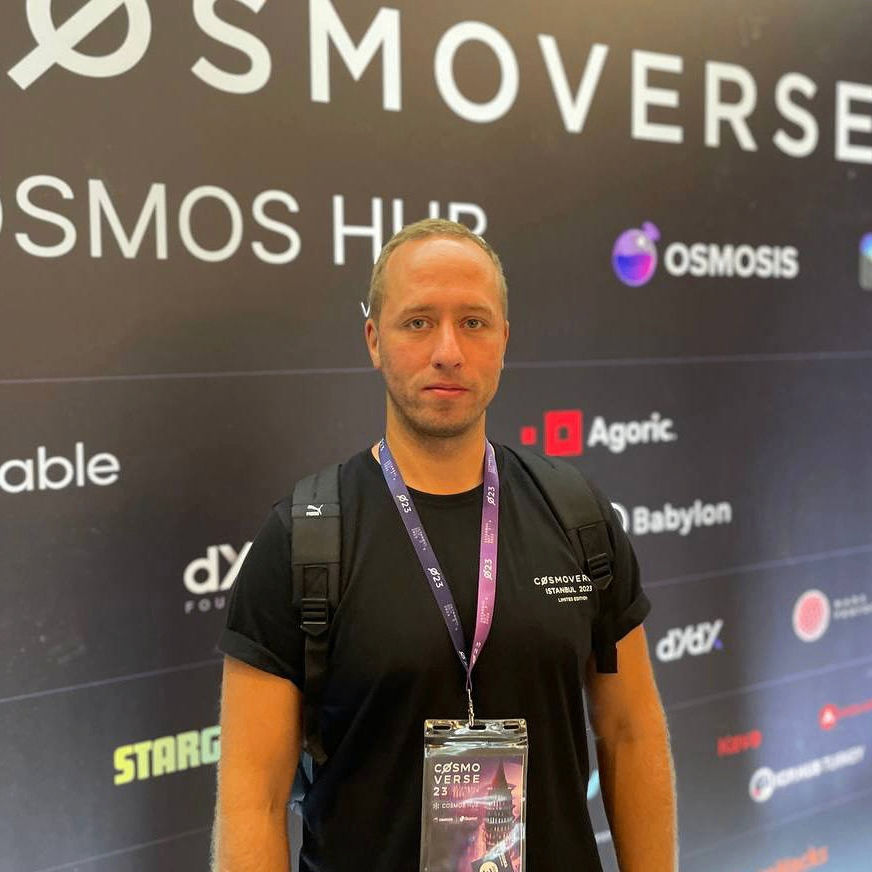 92ikonostasov's Lens avatar