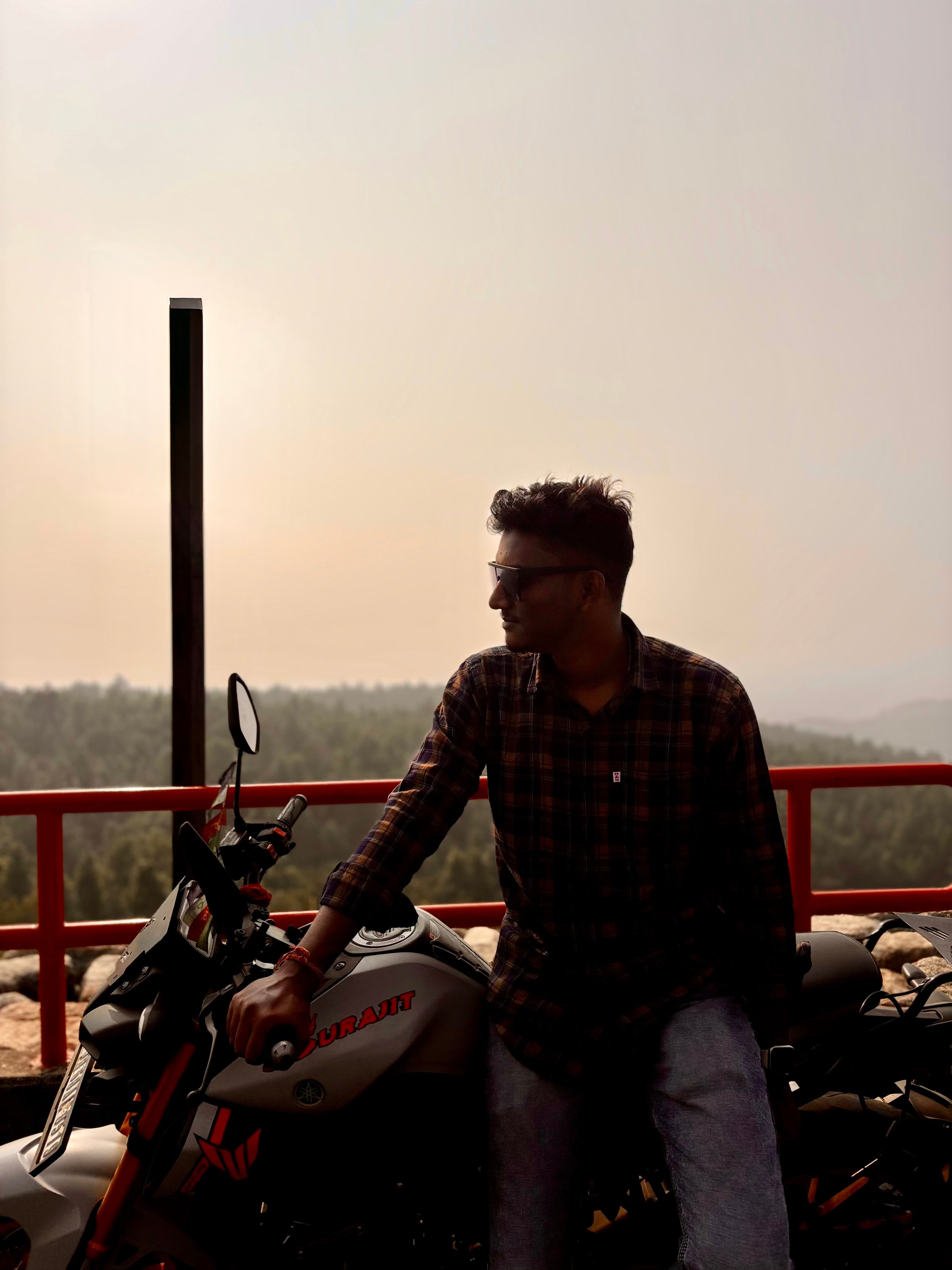 Surajit's Lens avatar