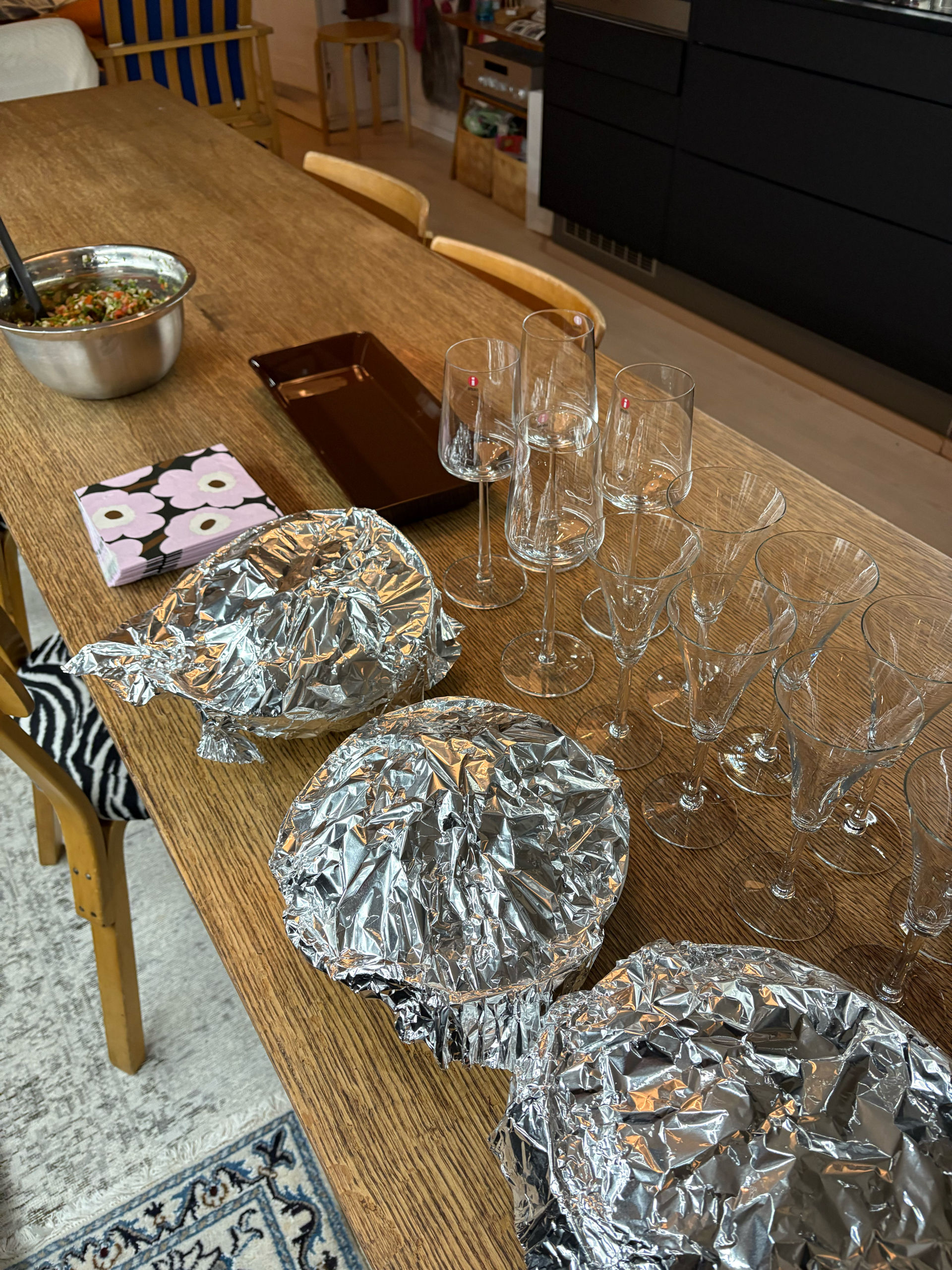 Post image: gfries invited my besties to celebrate my 35th 

made a ton of lebanese food. wh